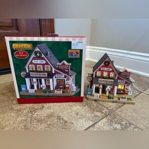 Lemax Old Country Store